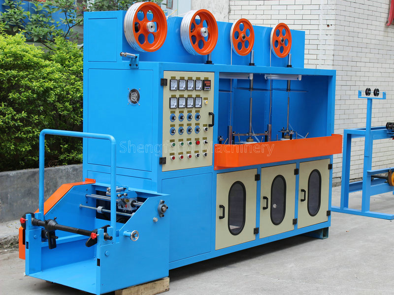 電纜繞包機操作視頻講解圖，提升效率與質量的必備指南